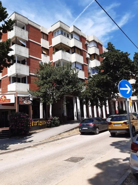 Vanjski izgled zgrade u kojoj se nalazi Blaslov Family Apartment